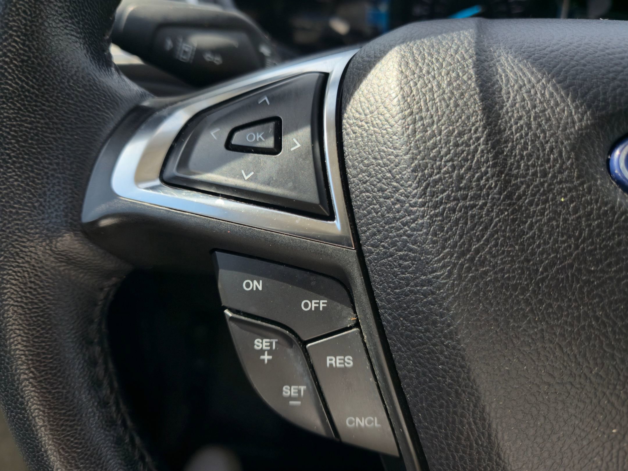 Used 2022 Ford Edge SEL w/ Convenience Package image 23