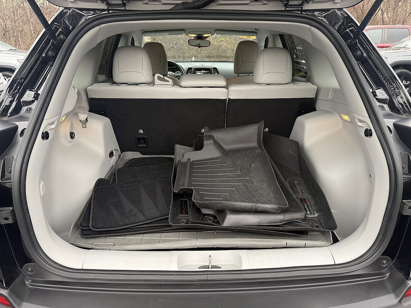 Used 2021 Jeep Cherokee Latitude Lux image 16