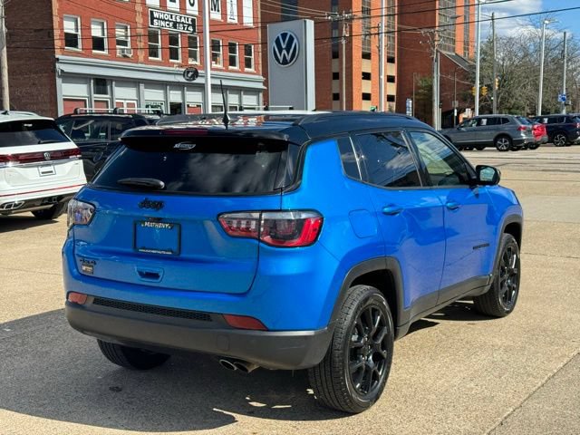 Used 2022 Jeep Compass Latitude w/ Convenience Group AWD/4WD image 6