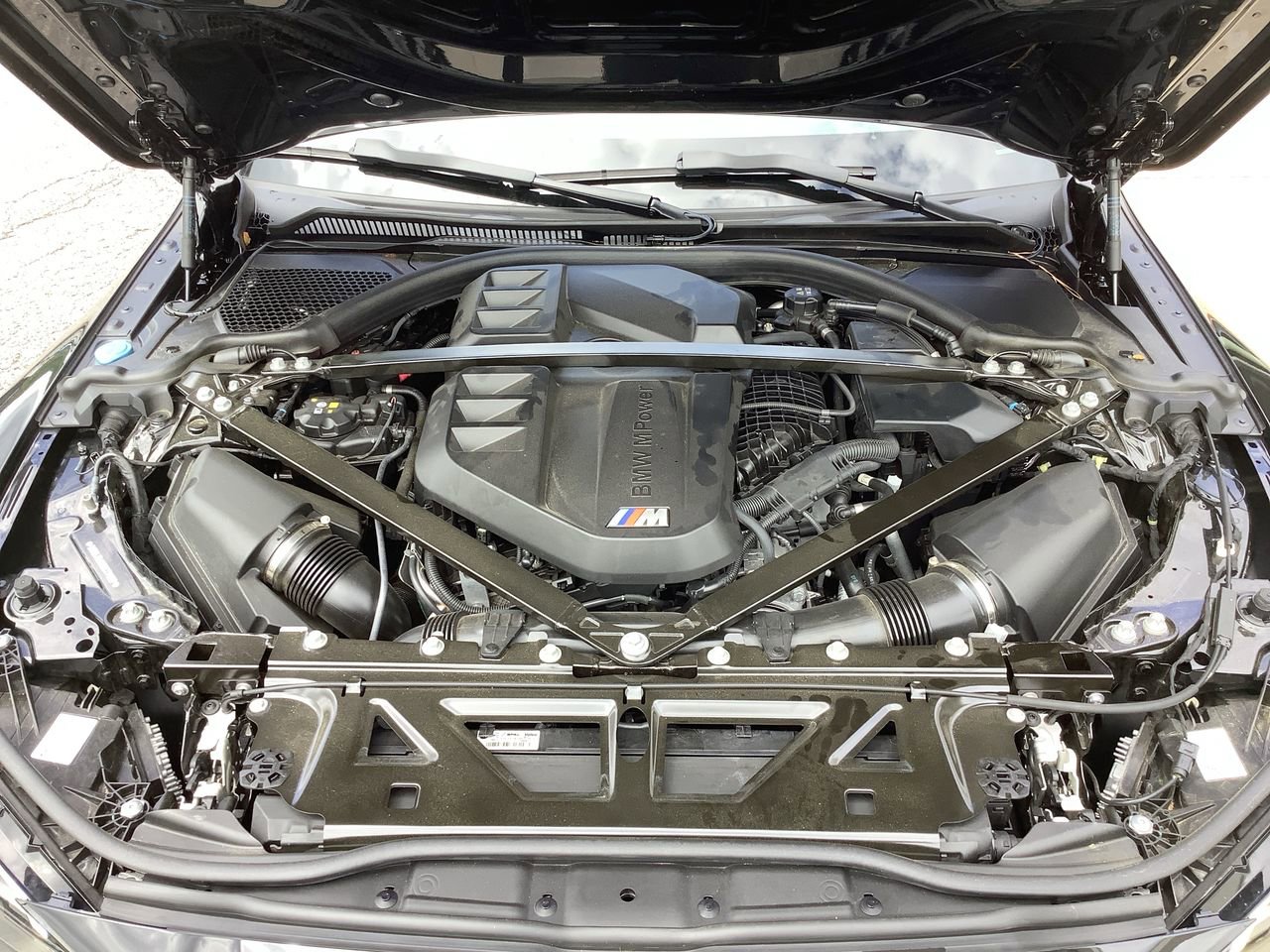 Certified 2025 BMW M4 xDrive Competition w/ M Carbon Exterior Package AWD/4WD image 36