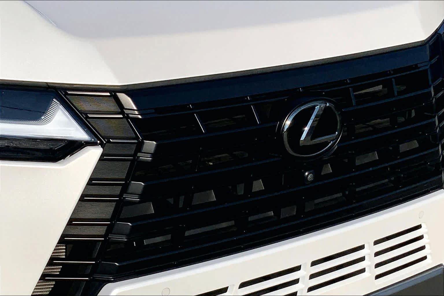 Used 2024 Lexus GX 550 AWD/4WD image 29