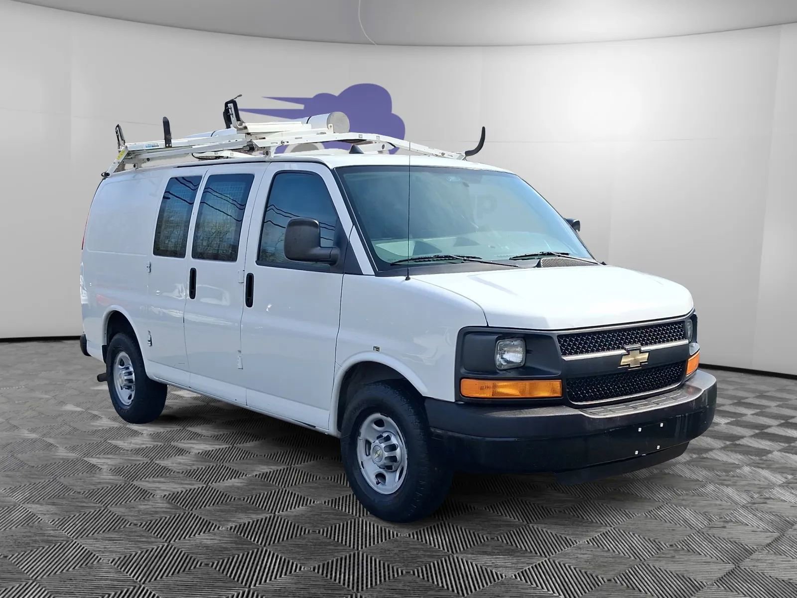 Used 2013 Chevrolet Express 2500 Van 3D image 7