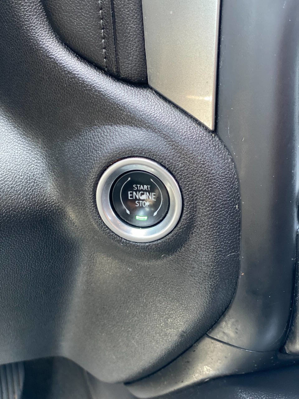 Used 2020 Chevrolet Silverado 1500 RST w/ All-Star Edition image 13