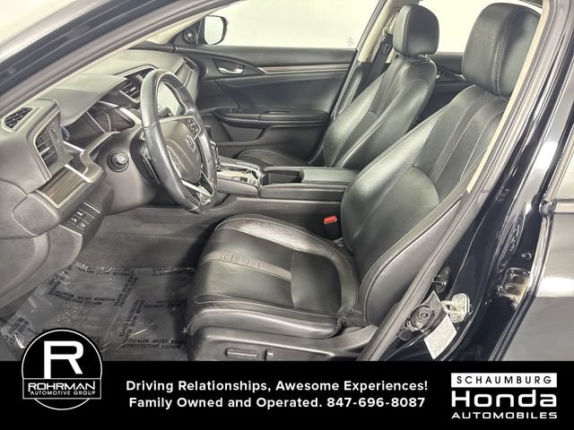 Used 2019 Honda Civic Touring image 4