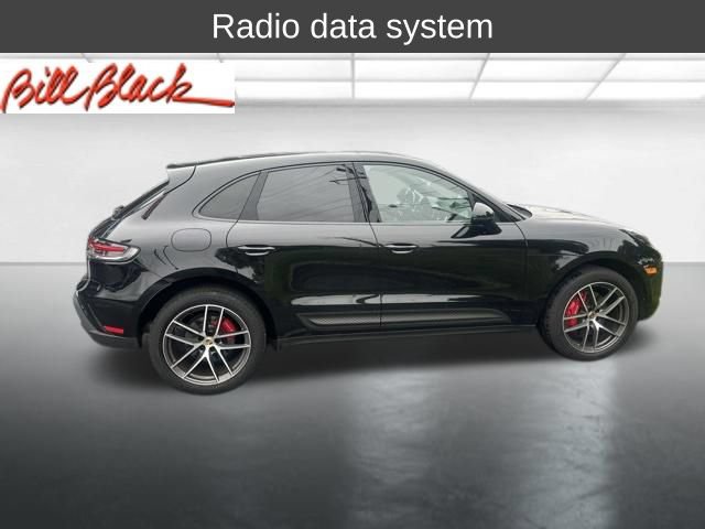 Used 2023 Porsche Macan S AWD/4WD image 5
