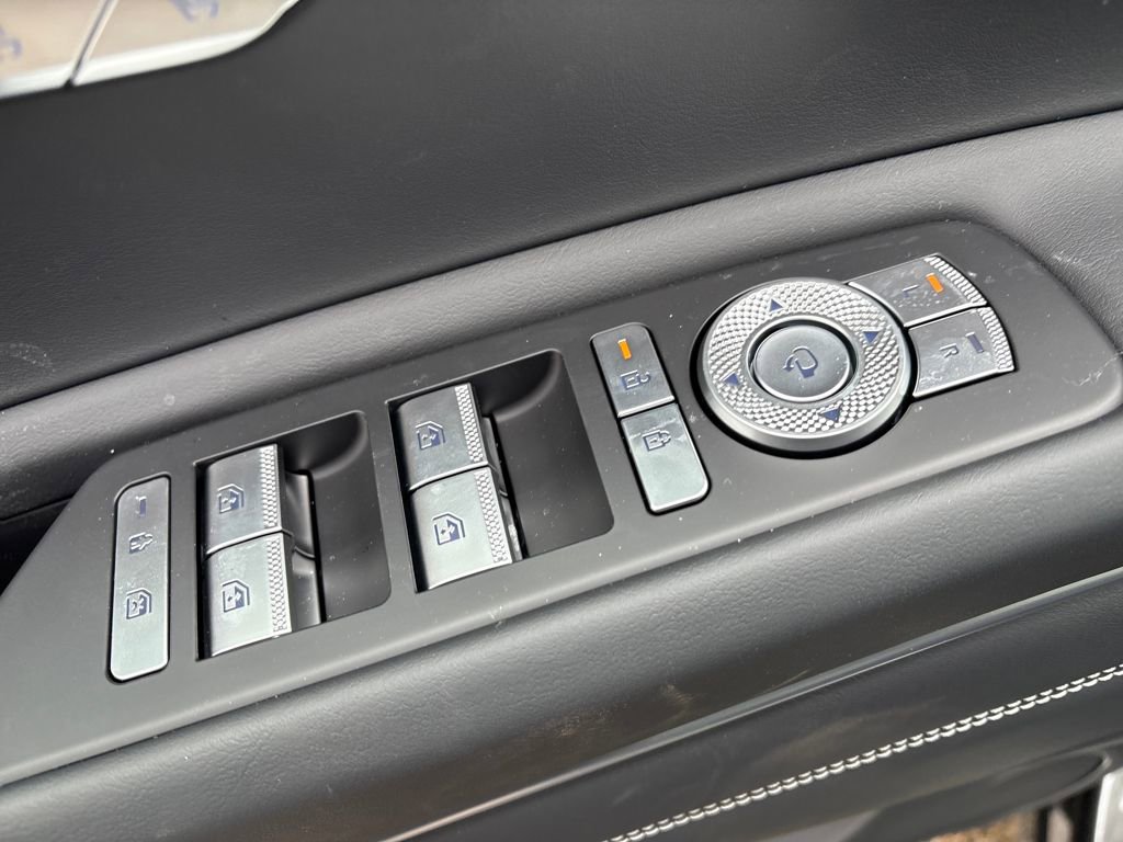 New 2026 Genesis GV80 2.5T Select image 13