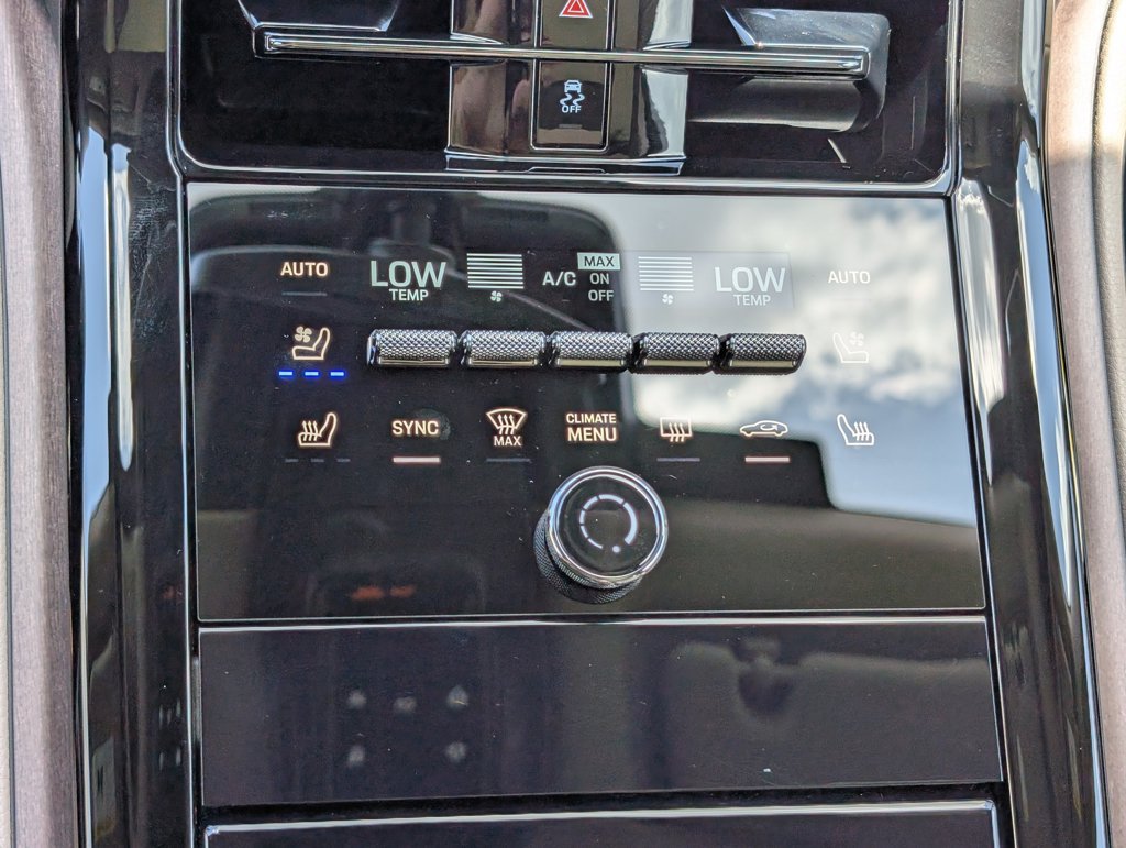 New 2026 Porsche Panamera 4 AWD/4WD image 16