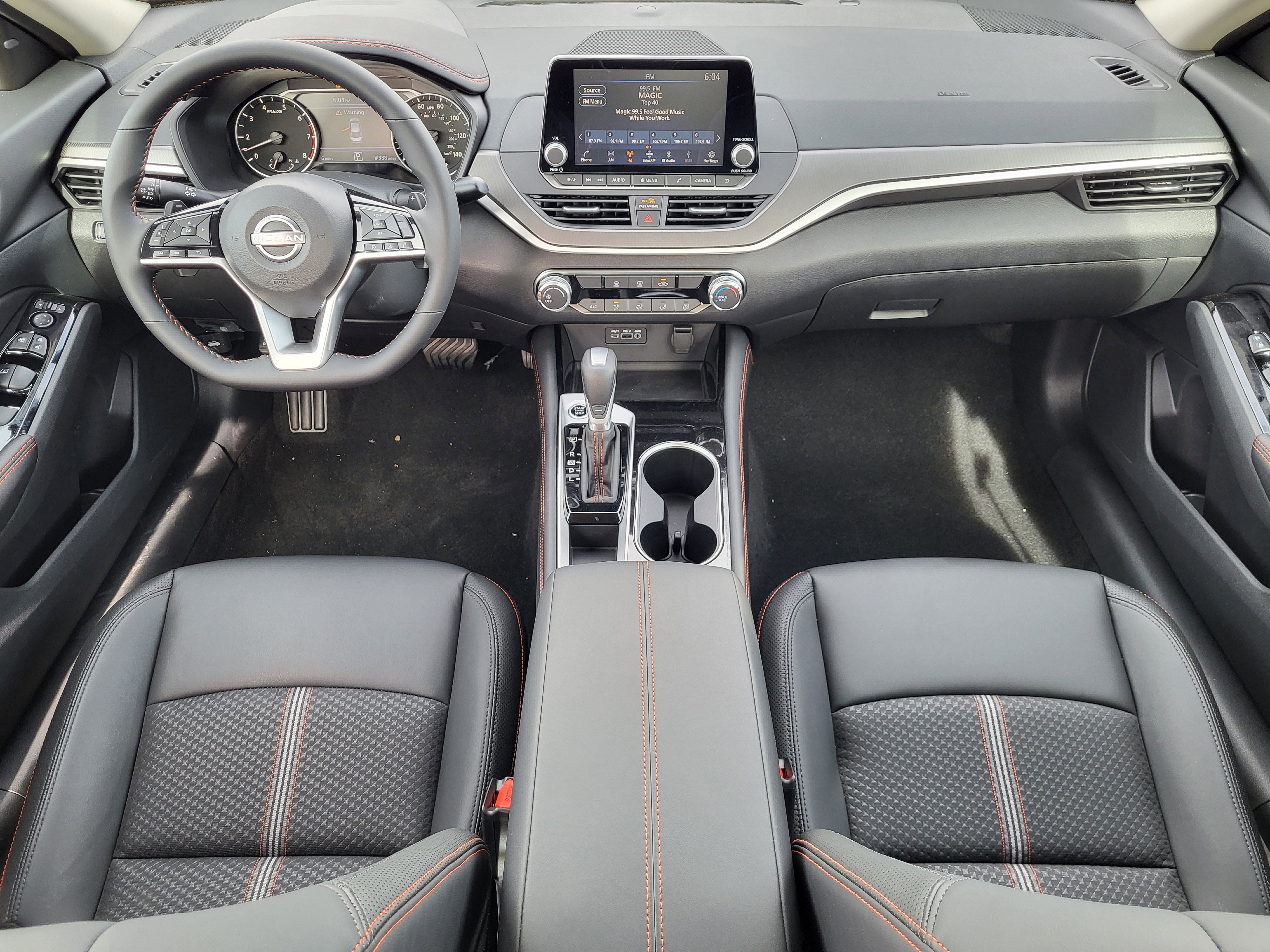 New 2025 Nissan Altima 2.5 SR image 10