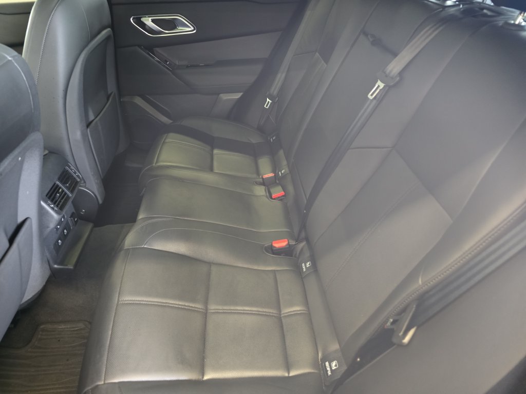 Certified 2026 Land Rover Range Rover Velar S AWD/4WD image 17