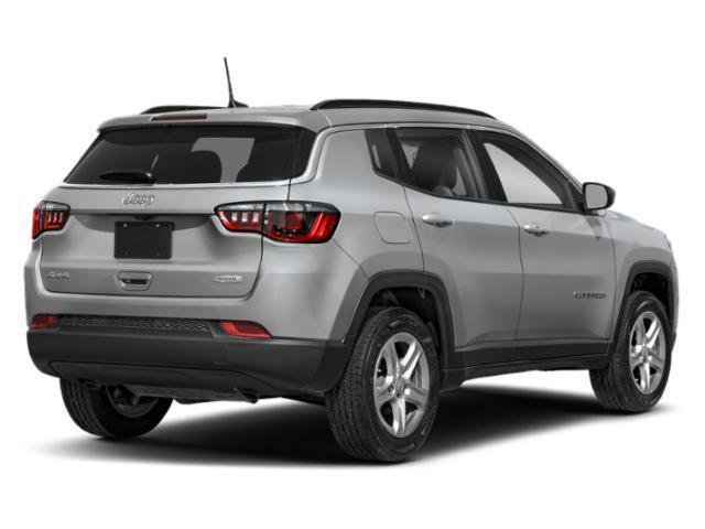New 2026 Jeep Compass Latitude image 3