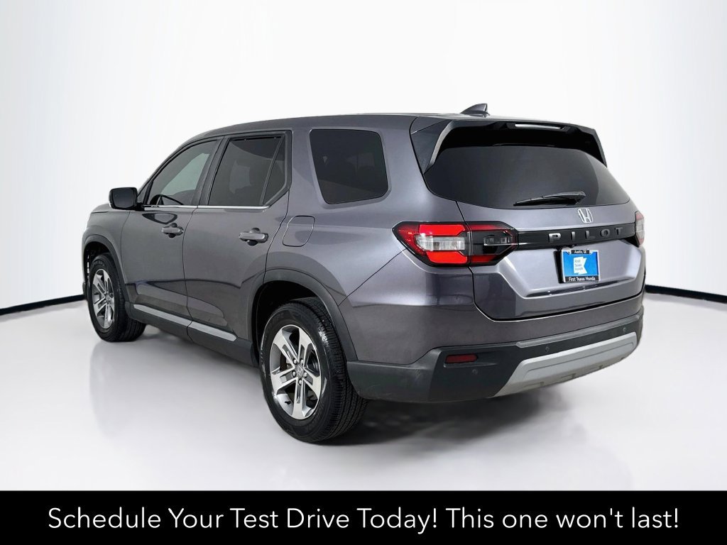 Certified 2025 Honda Pilot EX-L image 6