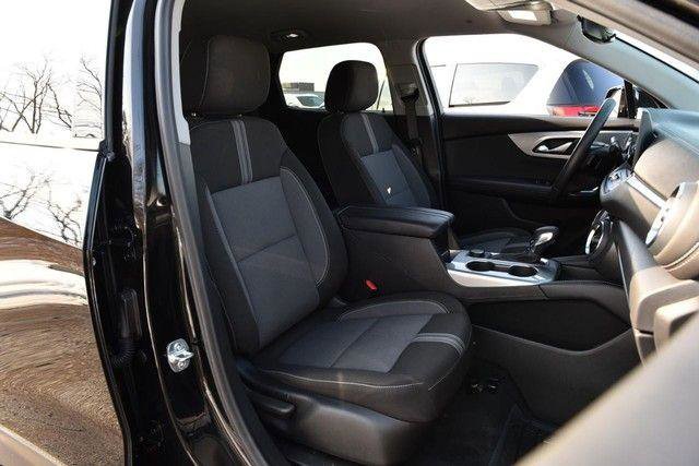 Used 2025 Chevrolet Blazer LT image 18
