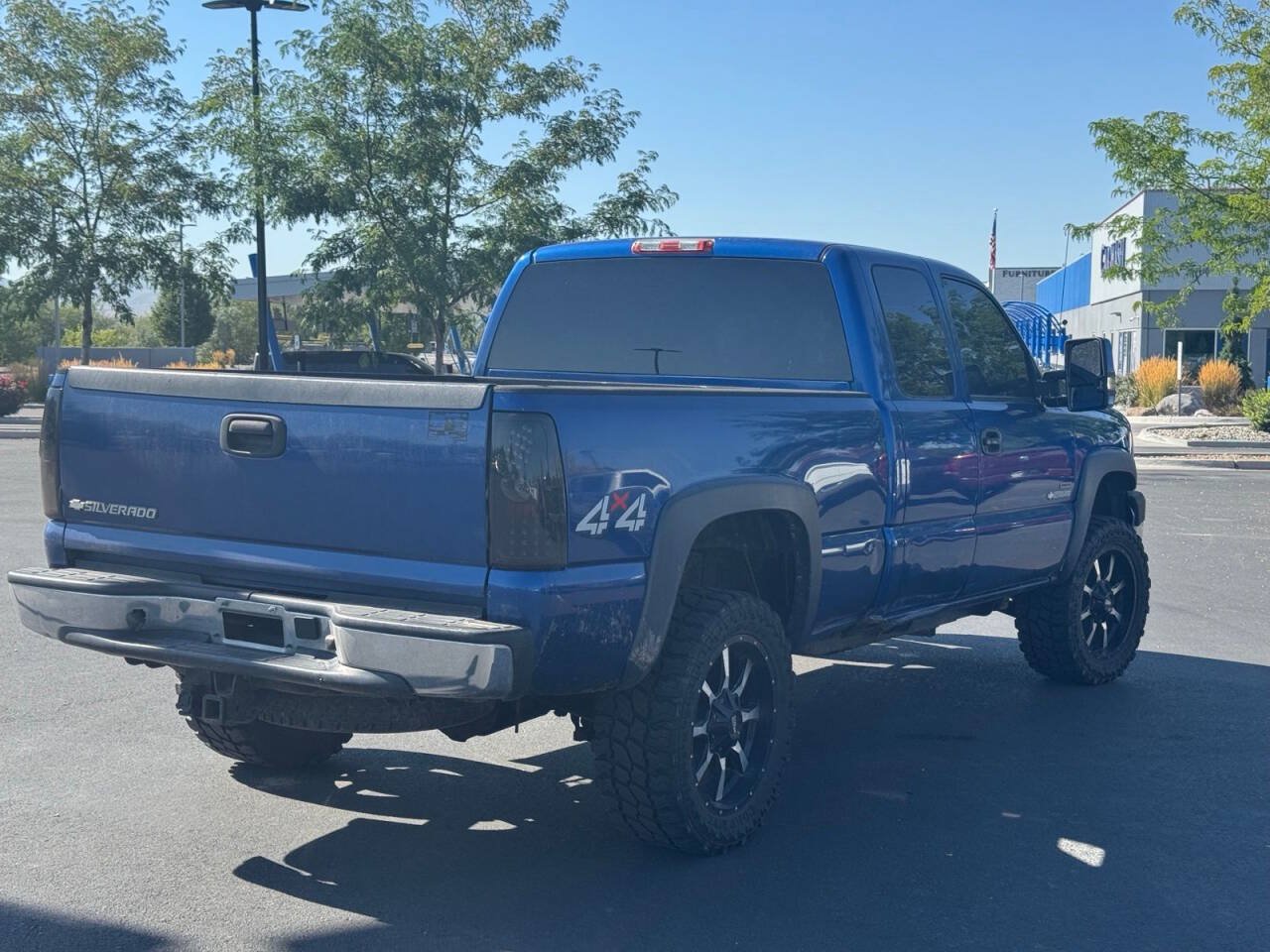 Used 2003 Chevrolet Silverado 2500 4x4 Extended Cab image 7