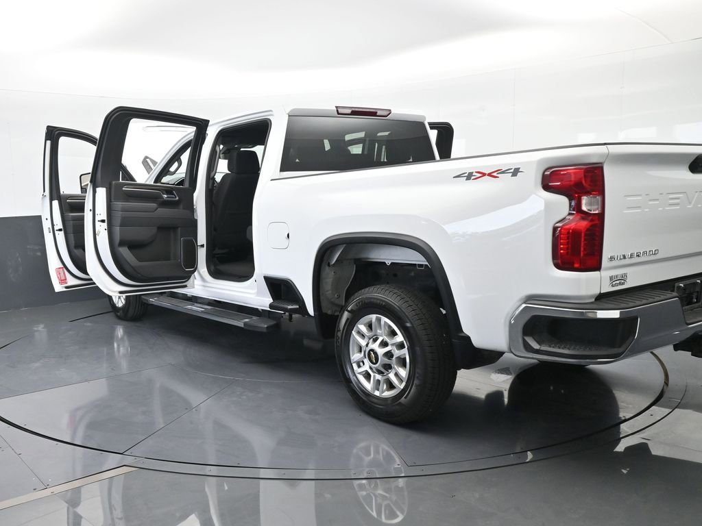 Used 2025 Chevrolet Silverado 2500 LT w/ Convenience Package image 73