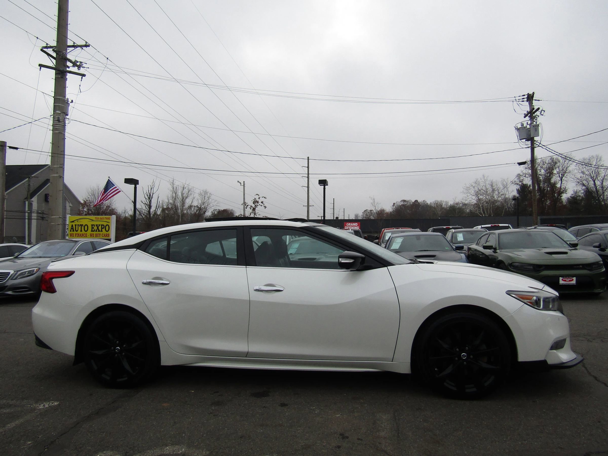 Used 2016 Nissan Maxima Platinum image 10