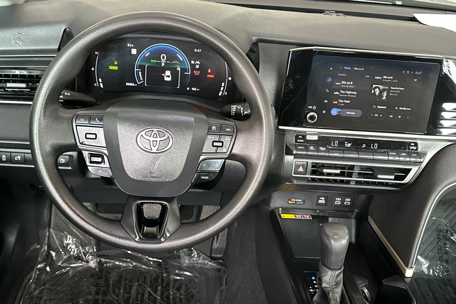 Used 2026 Toyota Camry LE FWD image 15