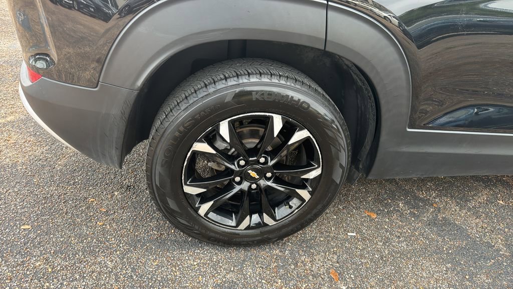 Used 2023 Chevrolet TrailBlazer LT w/ Convenience Package AWD/4WD image 20