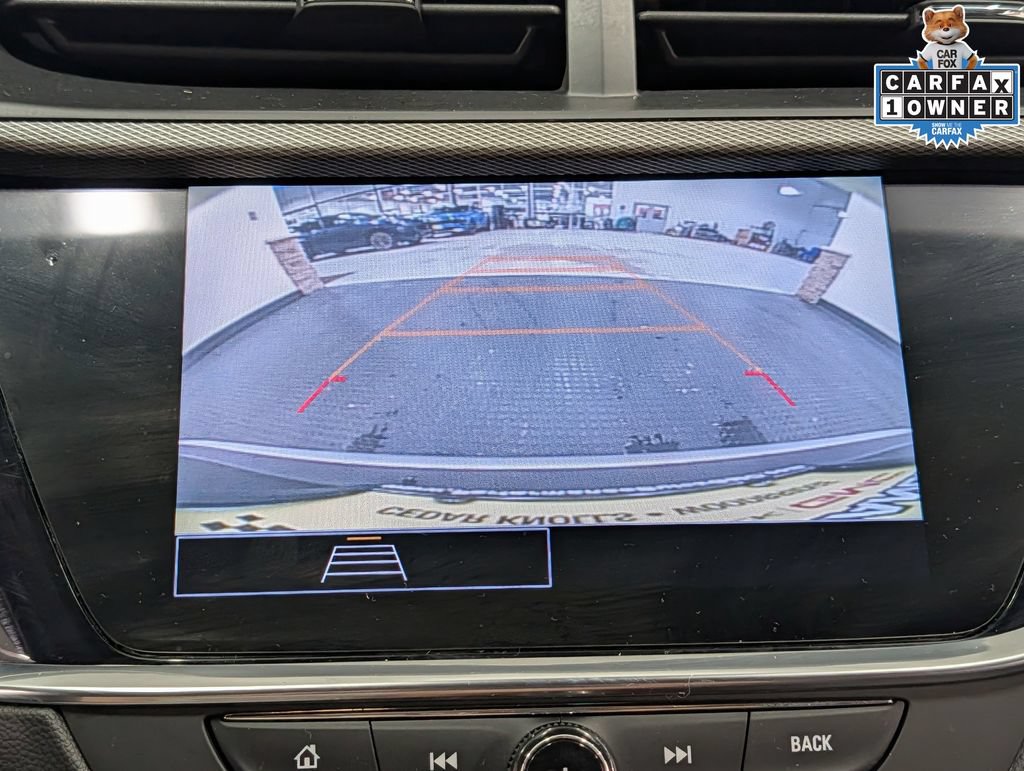 Used 2023 Buick Encore GX Preferred w/ Cold Weather Comfort Package FWD image 13