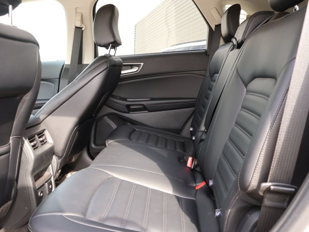 Certified 2024 Ford Edge SEL w/ Convenience Package AWD/4WD image 20