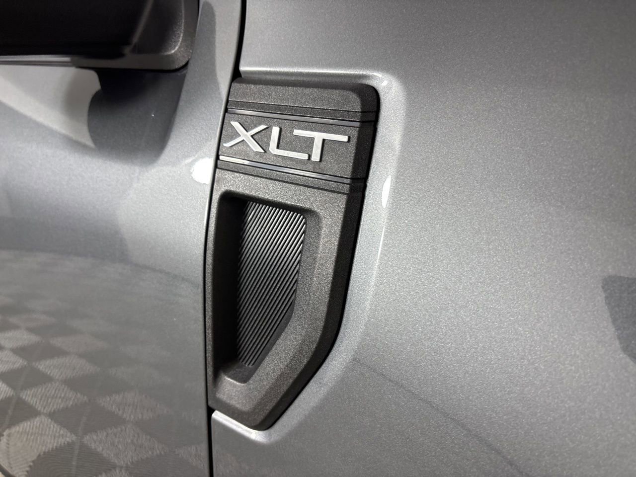 Used 2024 Ford Maverick XLT image 33