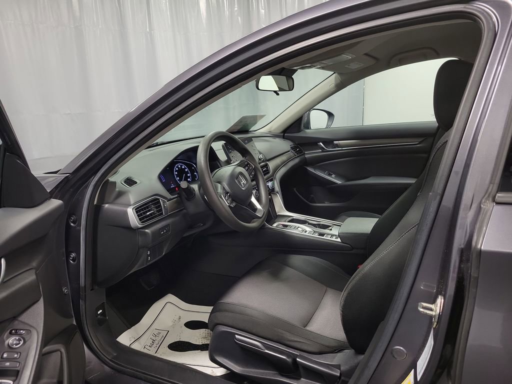 Used 2019 Honda Accord Base image 12