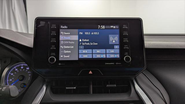 Used 2021 Toyota Venza LE image 29