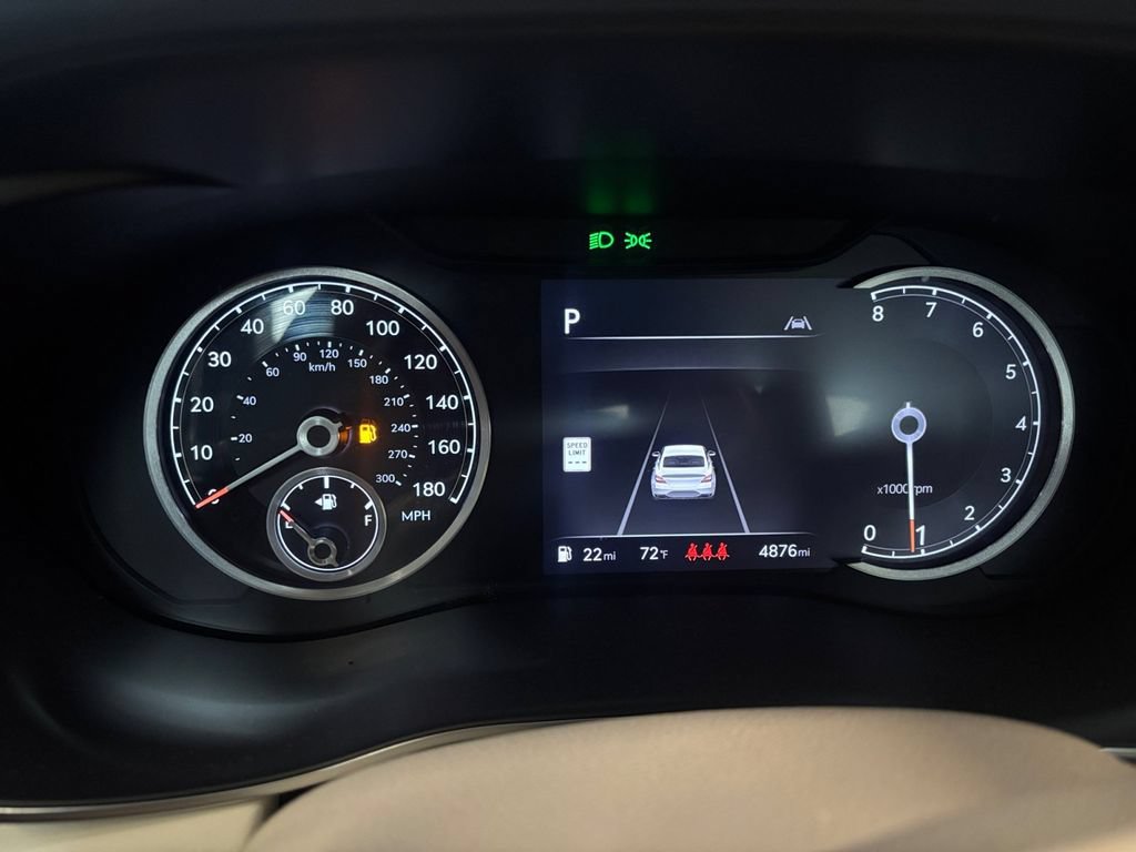 Used 2026 Genesis G70 2.5T Prestige RWD image 19