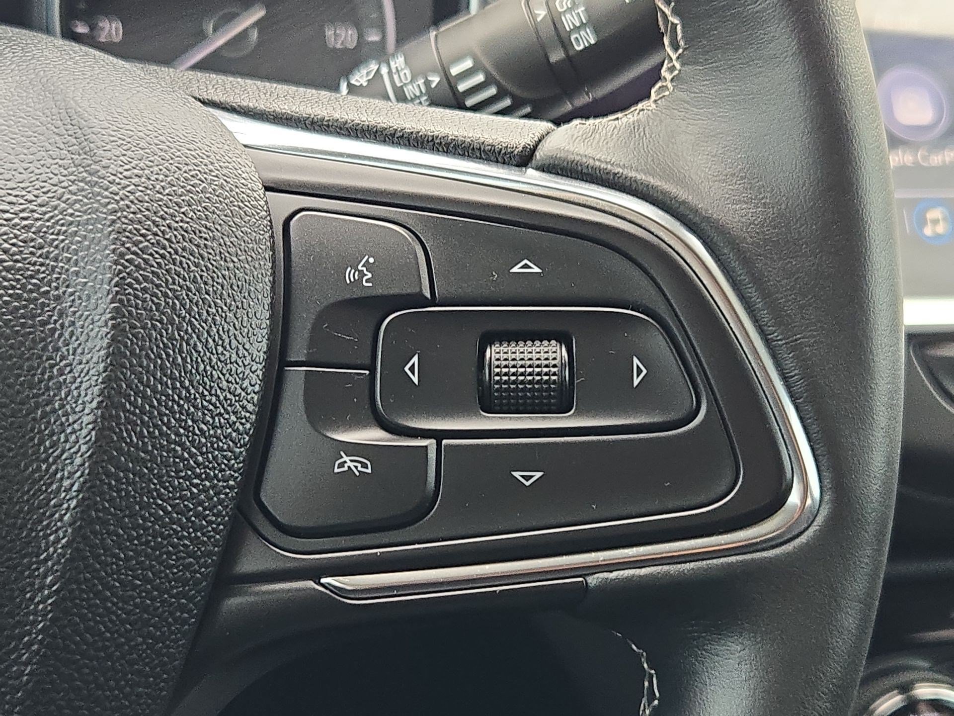 Used 2023 Buick Encore GX Select FWD image 18