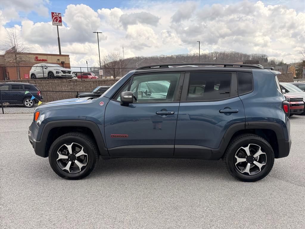 Used 2021 Jeep Renegade Trailhawk image 3