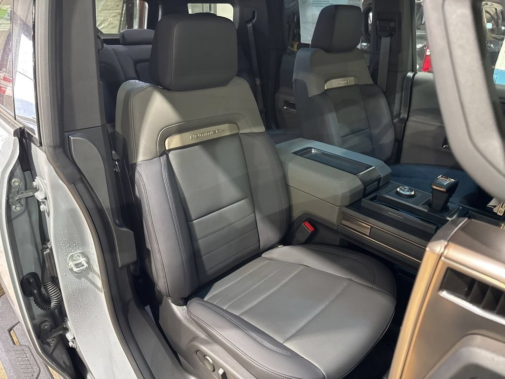 New 2025 GMC Hummer EV 2X AWD/4WD image 36