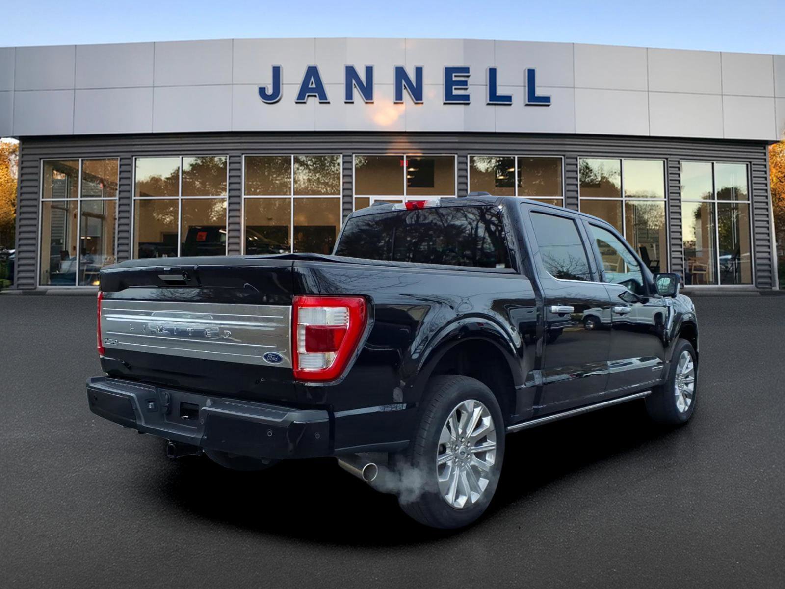 Used 2023 Ford F150 Limited AWD/4WD image 5