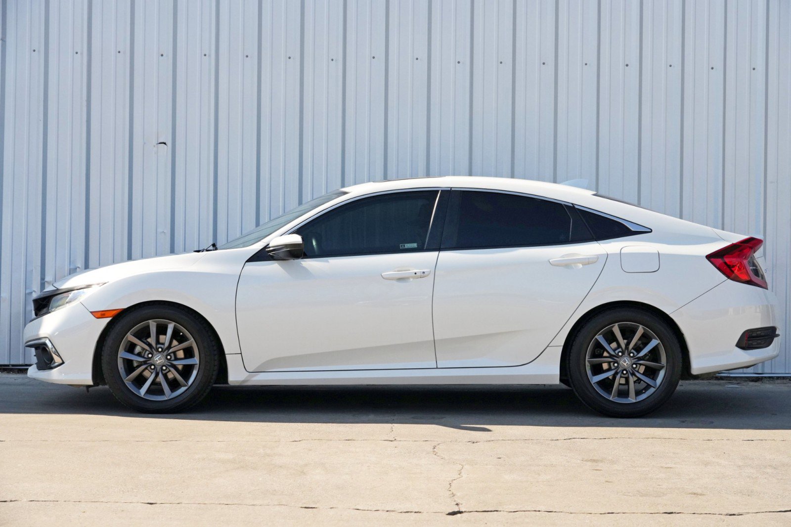 Used 2020 Honda Civic EX image 8