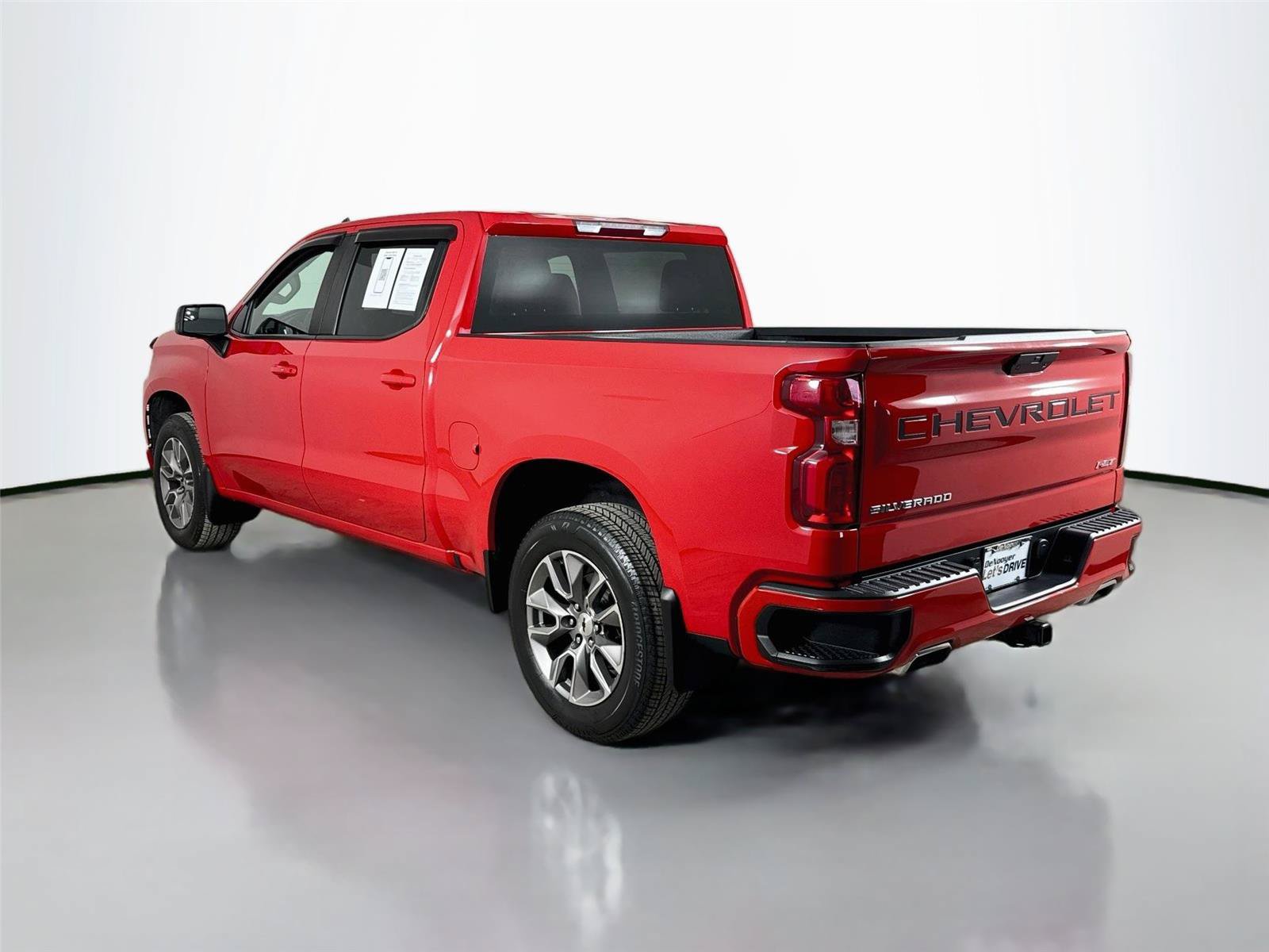 Used 2022 Chevrolet Silverado 1500 RST w/ Z71 Off-Road Package AWD/4WD image 7