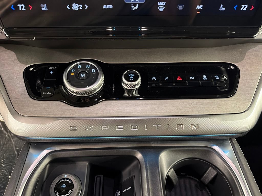 New 2027 Ford Expedition Max Platinum w/ Driver's Package AWD/4WD image 14