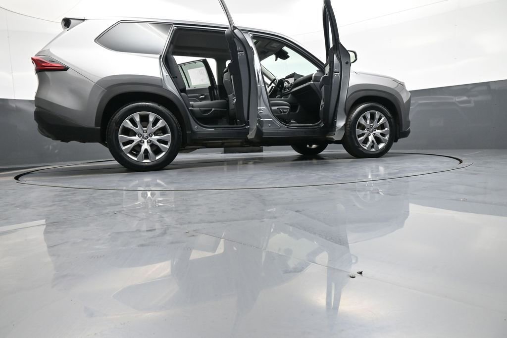 Certified 2025 Toyota Grand Highlander AWD Hybrid image 50