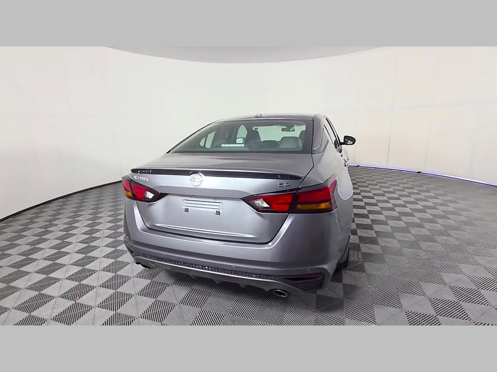 Used 2022 Nissan Altima 2.5 SR image 42