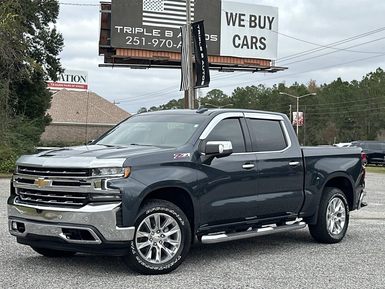 Used 2021 Chevrolet Silverado 1500 LTZ image 1