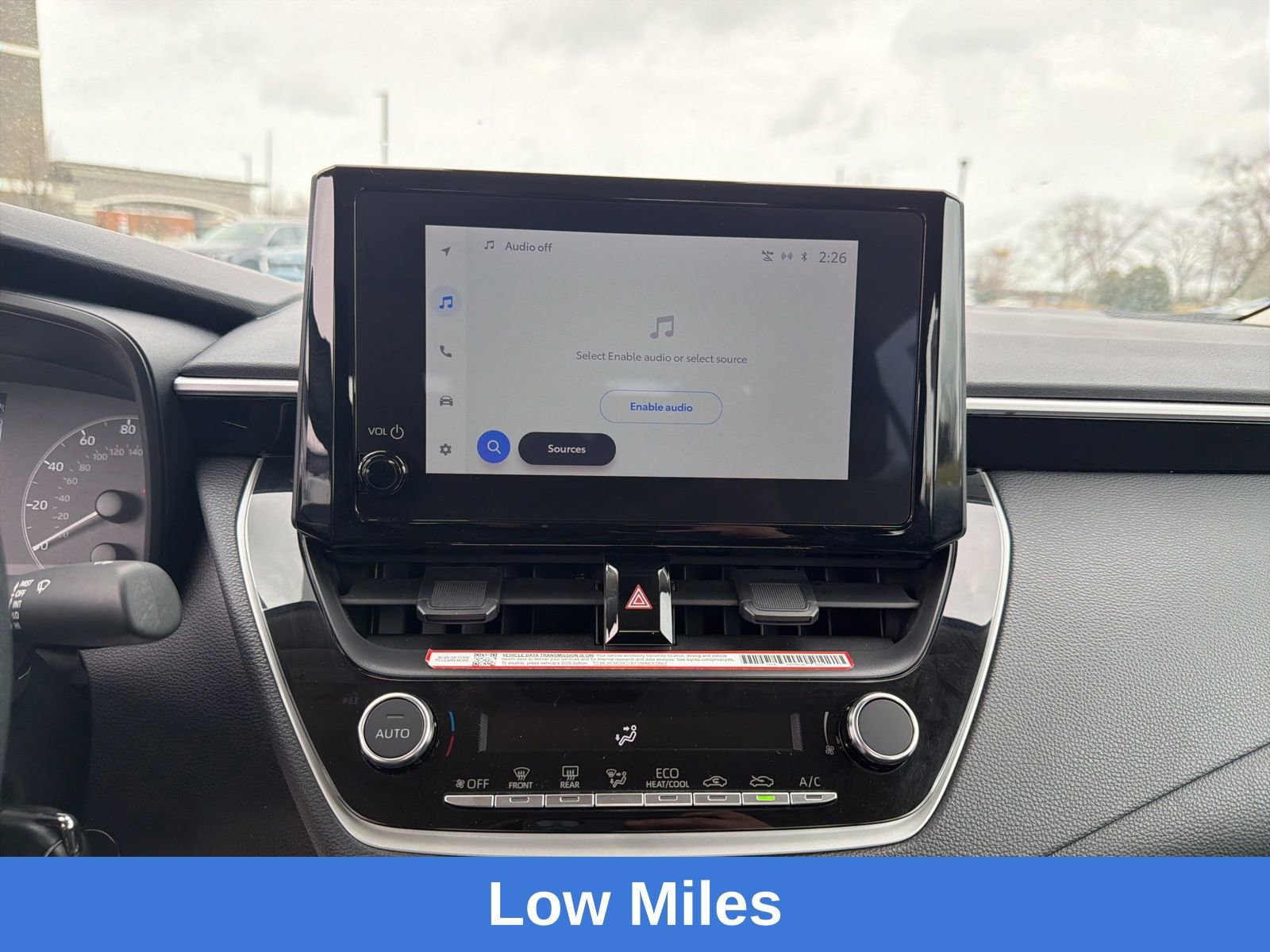 Used 2025 Toyota Corolla LE image 14