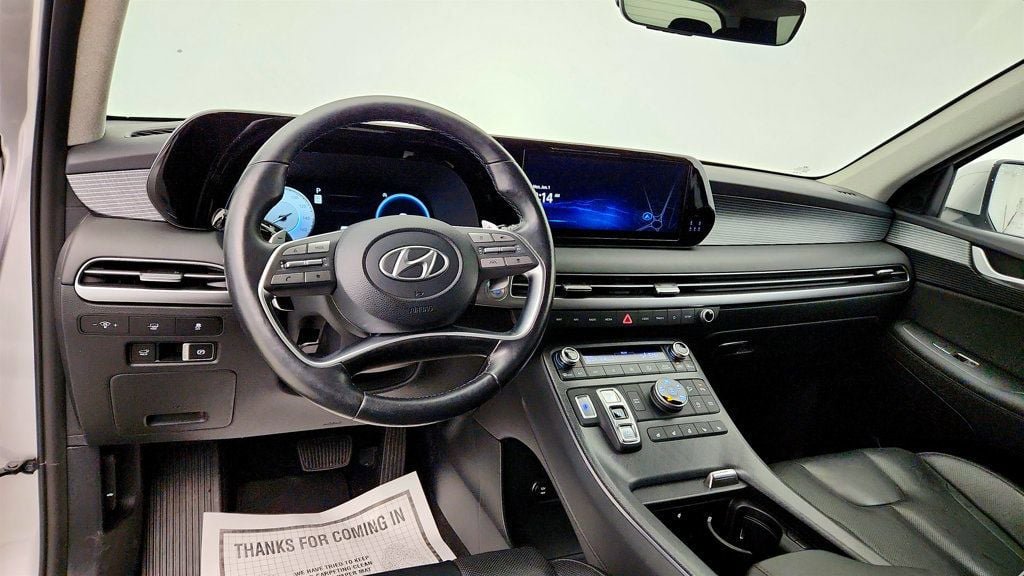 Used 2023 Hyundai Palisade Limited AWD/4WD image 12