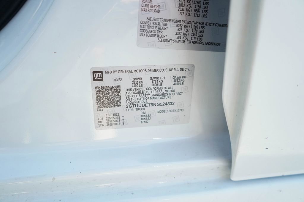 Used 2022 GMC Sierra 1500 SLT w/ SLT Convenience Package image 43