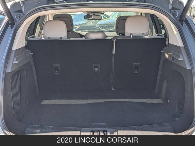 Used 2020 Lincoln Corsair AWD w/ Premium Package image 10
