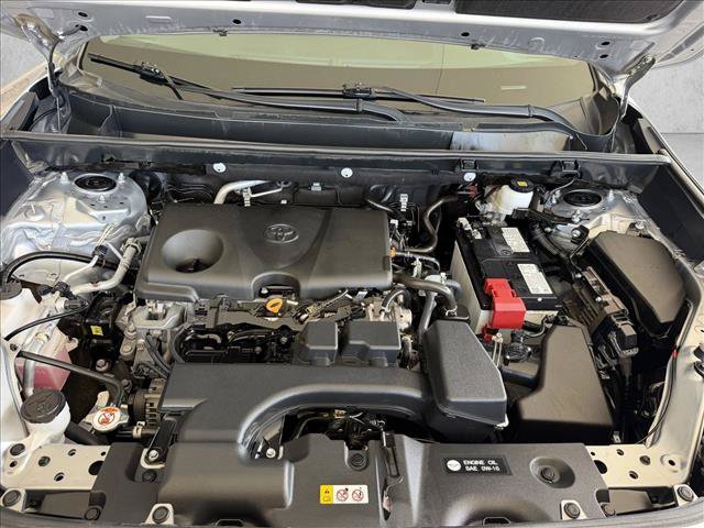 Used 2025 Toyota RAV4 XLE FWD image 21