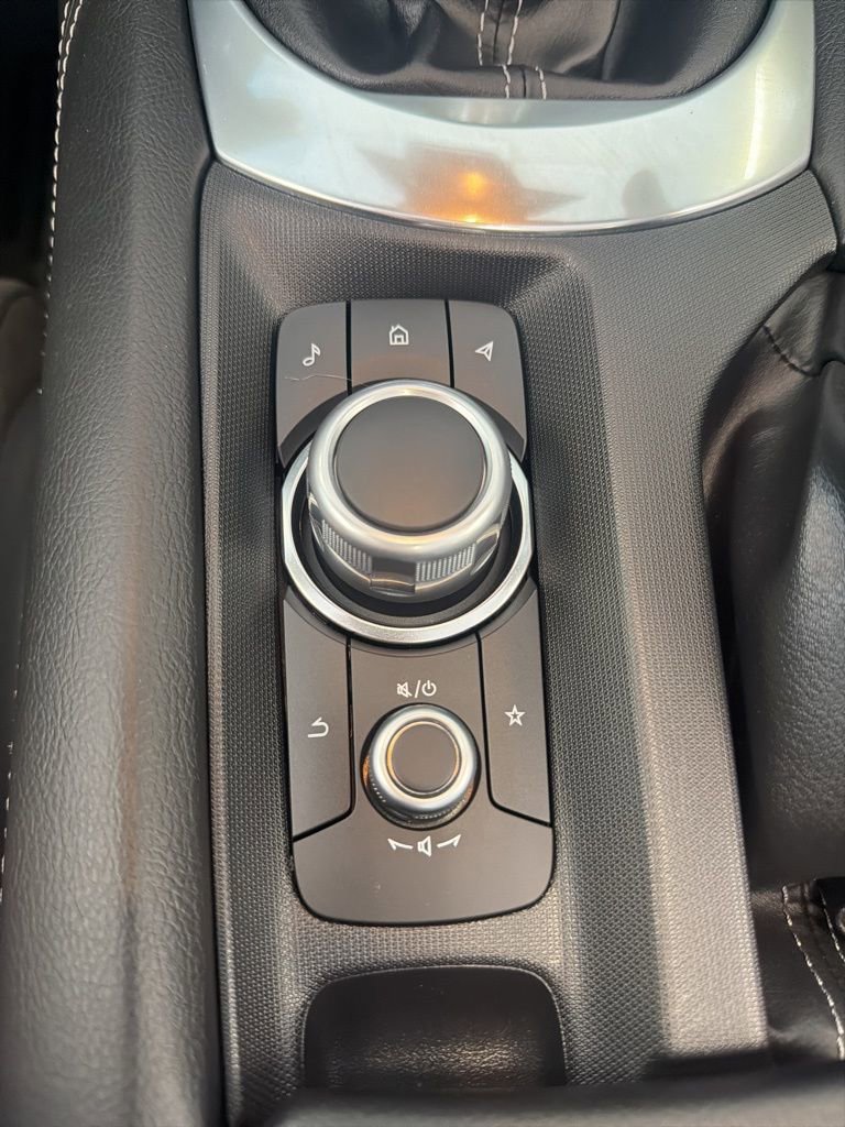 Certified 2025 MAZDA MX-5 Miata Club w/ Brembo/BBS Recaro Package RWD image 32