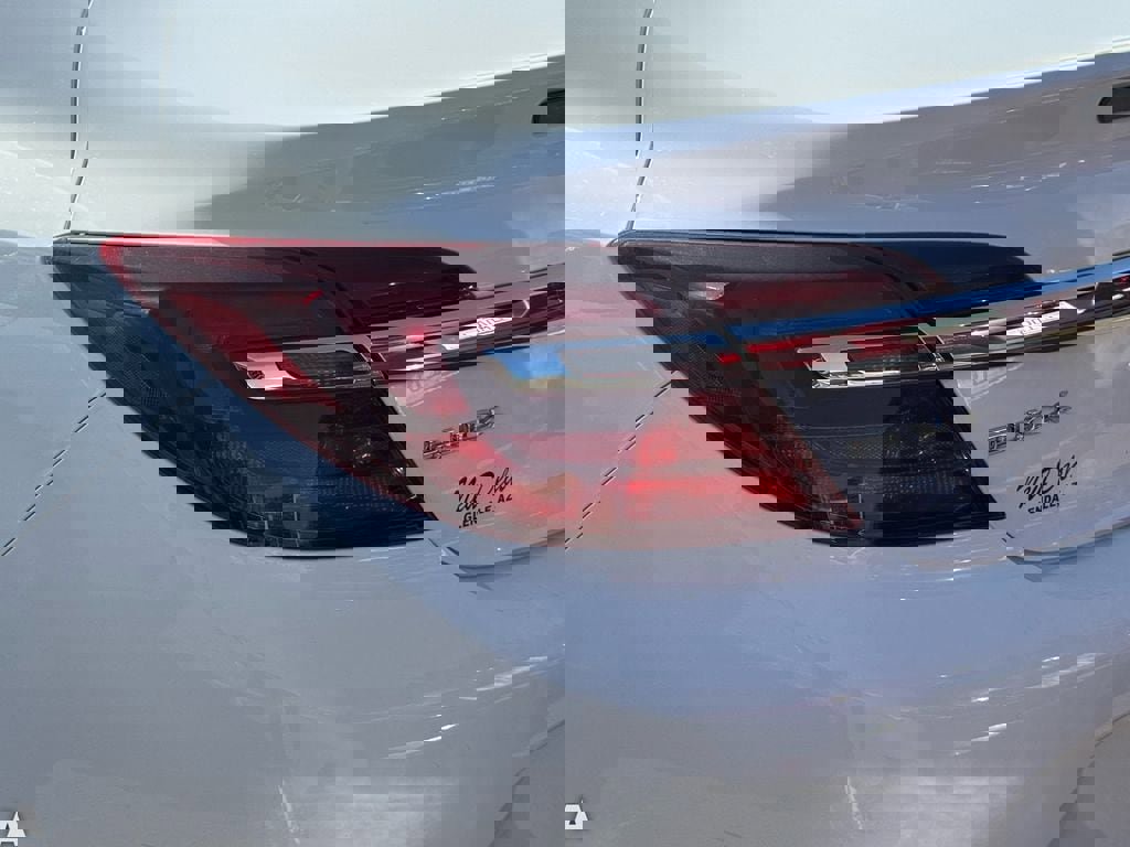 Used 2016 Buick Regal FWD image 9