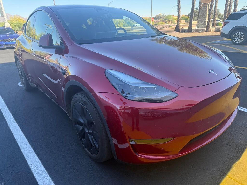 Used 2025 Tesla Model Y Long Range image 2