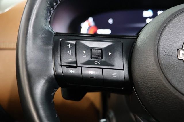 Used 2022 Nissan Pathfinder Platinum w/ Cargo Package image 25