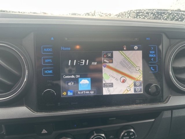 Used 2017 Toyota Tacoma TRD Sport image 25