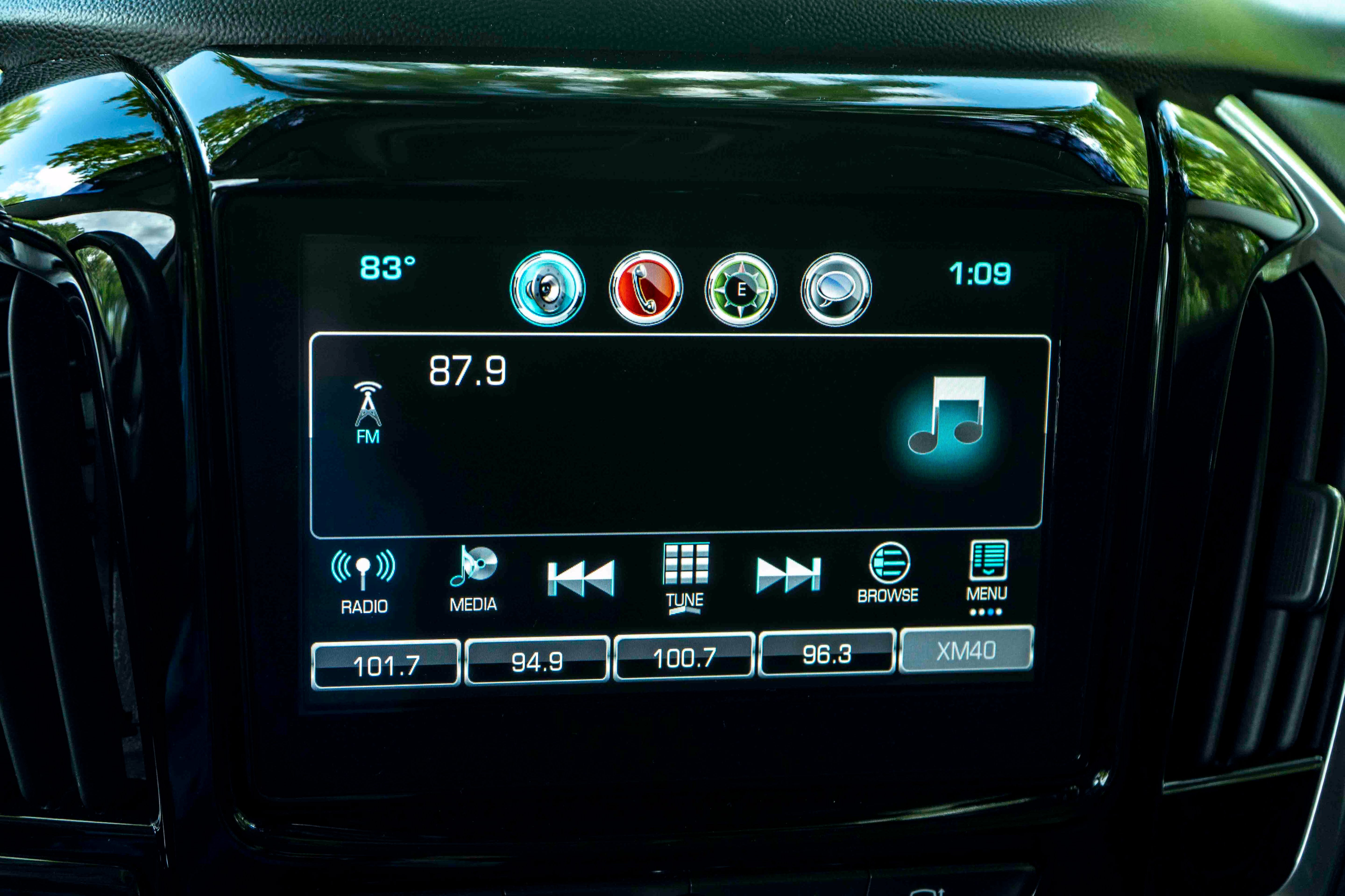 Used 2019 Chevrolet Traverse LT FWD image 31