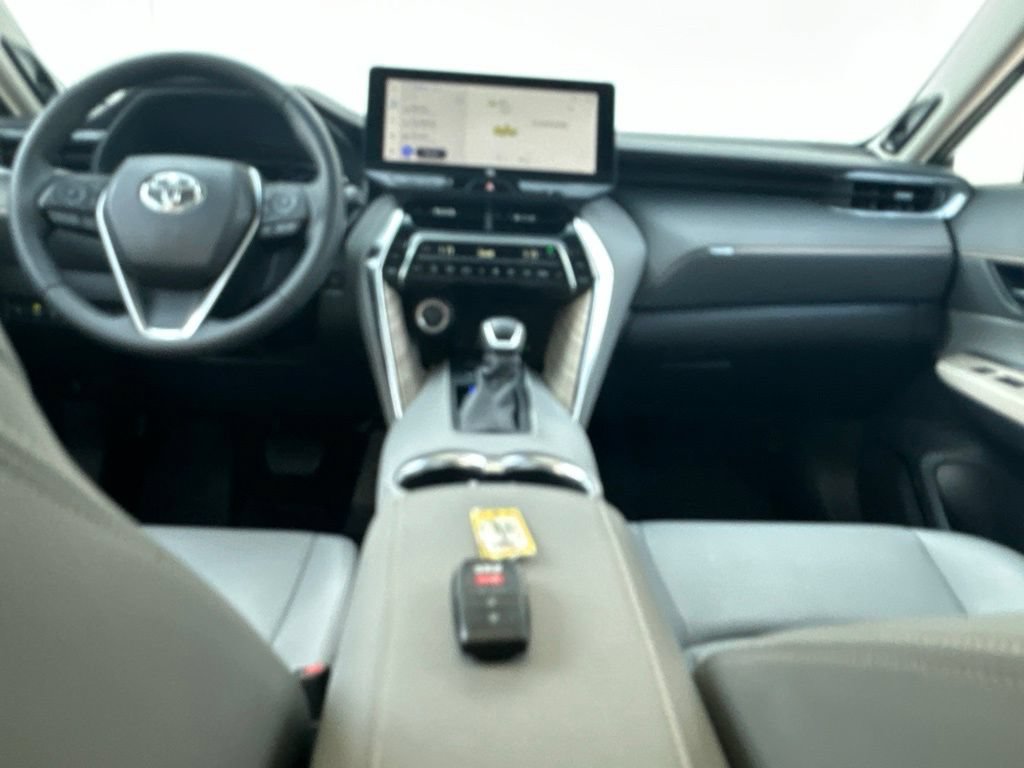 Used 2024 Toyota Venza Limited AWD/4WD image 36