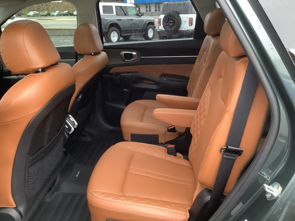 Used 2023 Kia Sorento SX Prestige AWD/4WD image 10